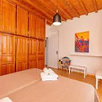 Anchor αpartments شقة