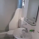 Anchor αpartments Lägenhet