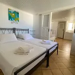 Anchor αpartments *